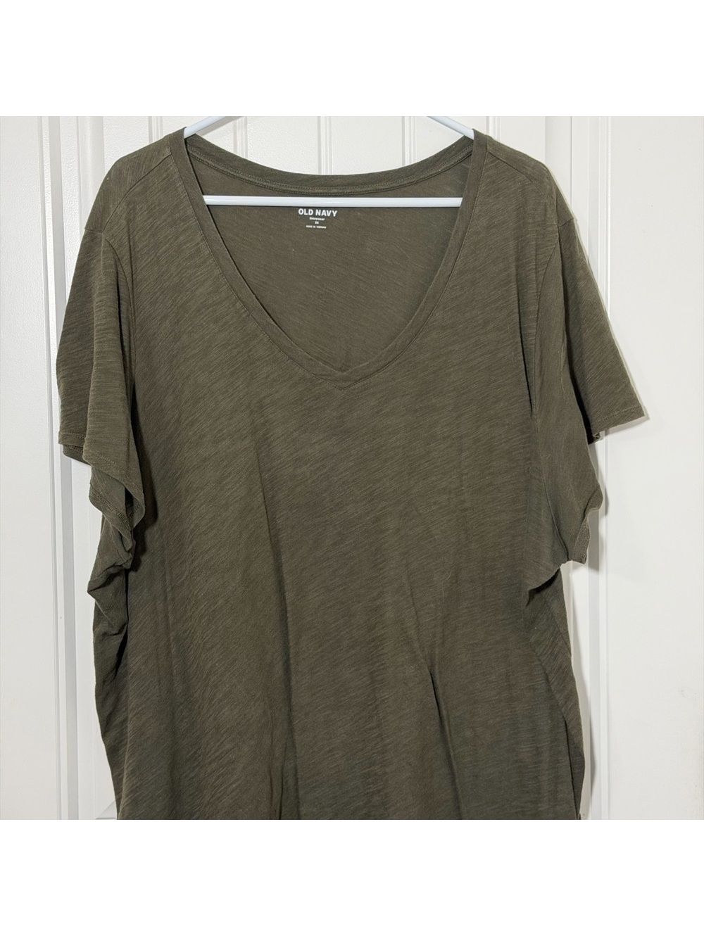 Old Navy Olive Green V-Neck Short Sleeve Tee